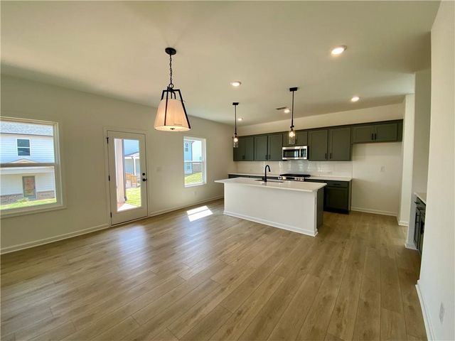 5328 Frontier Court, Flowery Branch, GA 30542