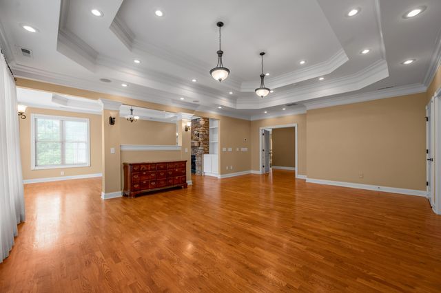 204 Hickory Meadows Drive, Richmond, KY 40475