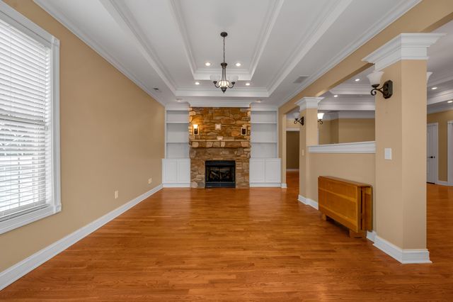 204 Hickory Meadows Drive, Richmond, KY 40475