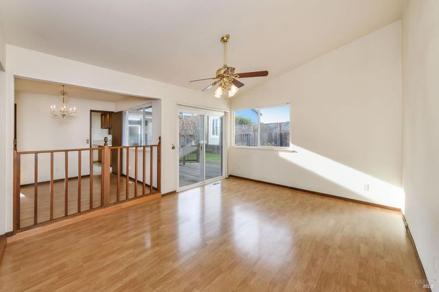 1068 San Francisco Way, Rohnert Park, CA 94928