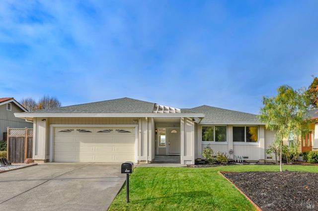 1068 San Francisco Way, Rohnert Park, CA 94928