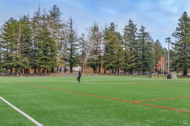 1068 San Francisco Way, Rohnert Park, CA 94928