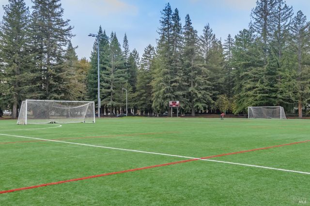 1068 San Francisco Way, Rohnert Park, CA 94928