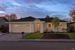 1068 San Francisco Way, Rohnert Park, CA 94928