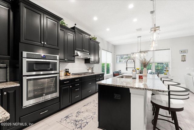 245 FRESHWATER Drive, St. Johns, FL 32259