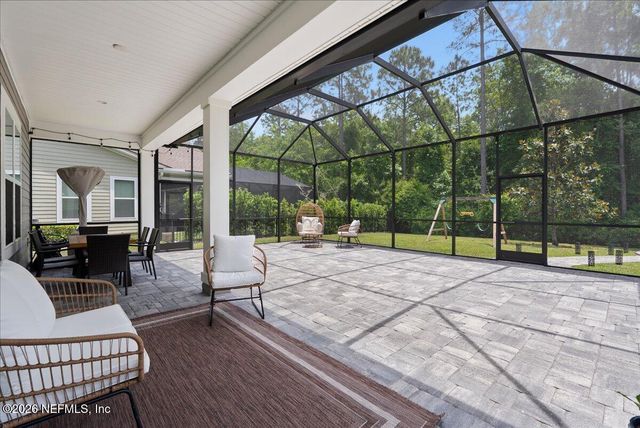 245 FRESHWATER Drive, St. Johns, FL 32259