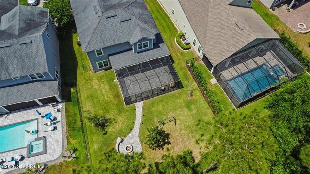 245 FRESHWATER Drive, St. Johns, FL 32259