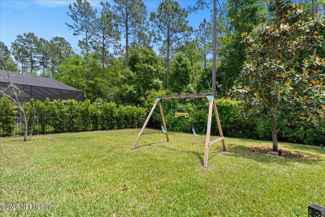 245 FRESHWATER Drive, St. Johns, FL 32259