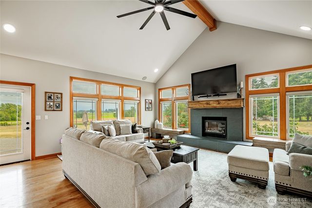7969 Rodeo Drive, Lynden, WA 98264