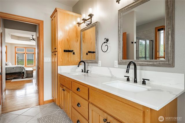7969 Rodeo Drive, Lynden, WA 98264