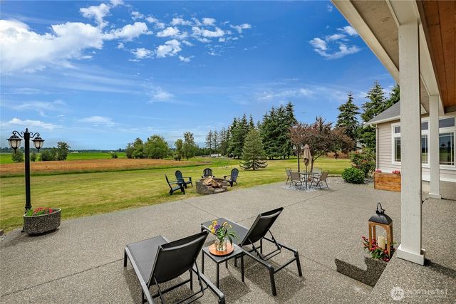 7969 Rodeo Drive, Lynden, WA 98264