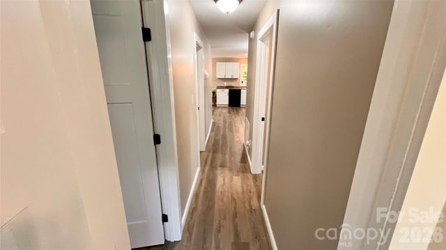 4009 Smokey Creek Road, Lenoir, NC 28645