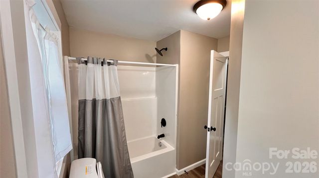 4009 Smokey Creek Road, Lenoir, NC 28645