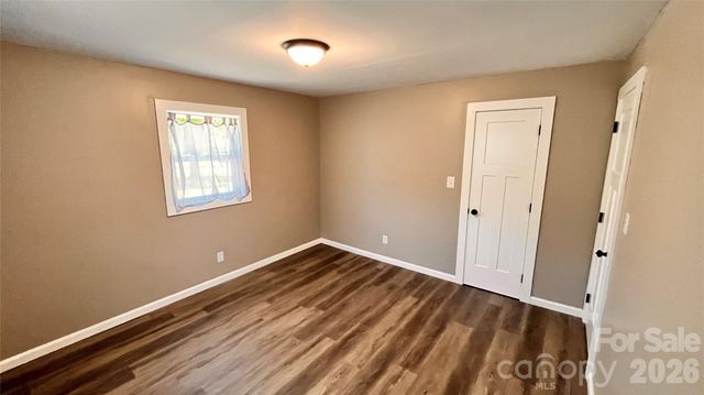 4009 Smokey Creek Road, Lenoir, NC 28645