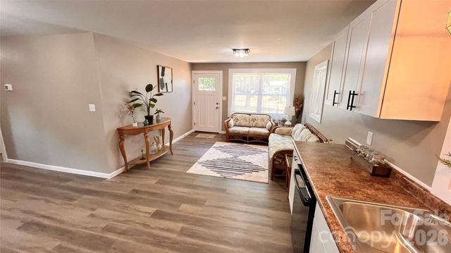 4009 Smokey Creek Road, Lenoir, NC 28645