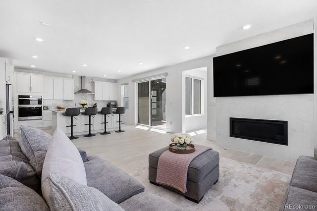 11825 Montoso Road, Lone Tree, CO 80134