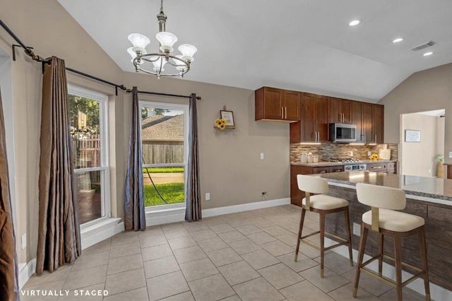 11506 Faulkey Gully Circle, Houston, TX 77070