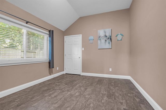 11506 Faulkey Gully Circle, Houston, TX 77070