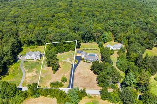 21 Olmstead Road, East Haddam, CT 06423