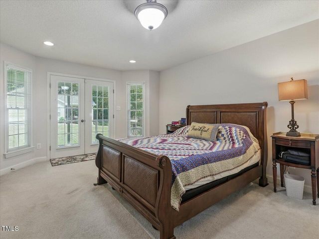 41 Fawns Rest Road, Siler City, NC 27344