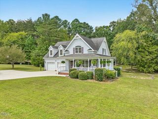 41 Fawns Rest Road, Siler City, NC 27344