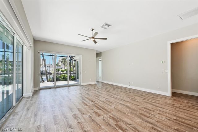 4231 Crayton RD, Naples, FL 34103