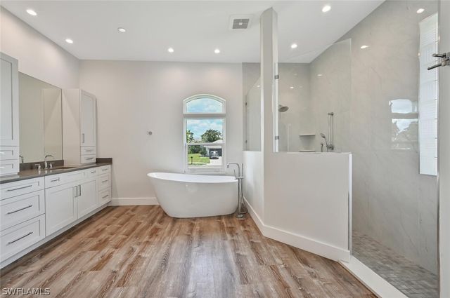 4231 Crayton RD, Naples, FL 34103