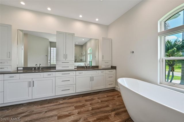 4231 Crayton RD, Naples, FL 34103