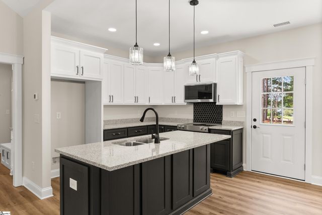 220 Emory Drive, Easley, SC 29640