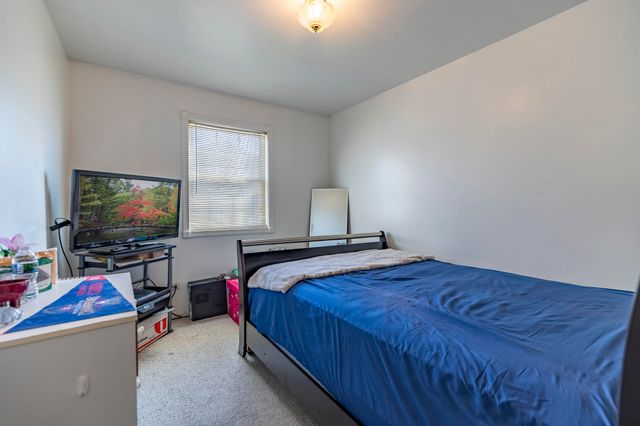 3446 E 69th Avenue, Merrillville, IN 46410