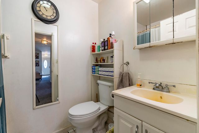 3446 E 69th Avenue, Merrillville, IN 46410