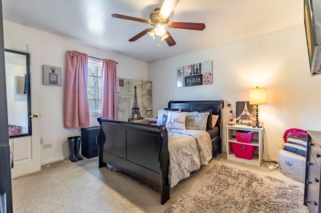 3446 E 69th Avenue, Merrillville, IN 46410