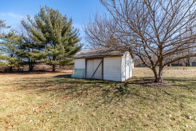 3446 E 69th Avenue, Merrillville, IN 46410