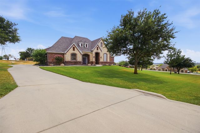 9900 Harbour View Lane, Fort Worth, TX 76179