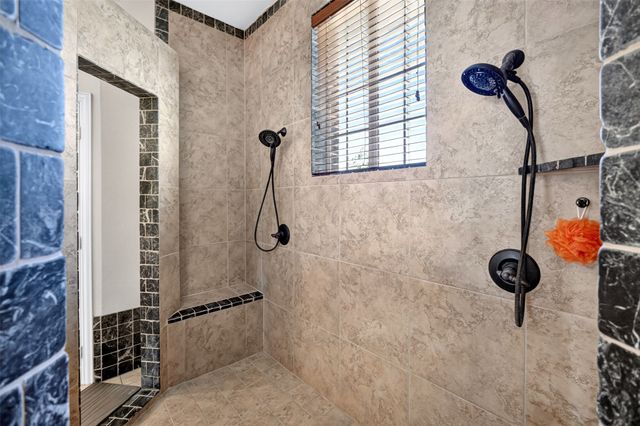 9900 Harbour View Lane, Fort Worth, TX 76179