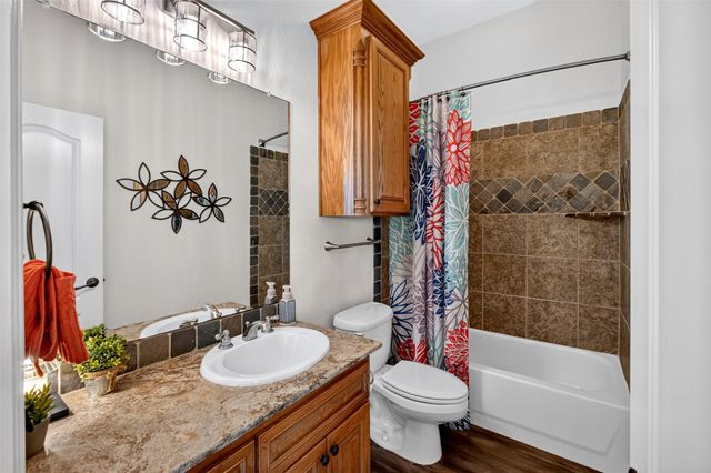 9900 Harbour View Lane, Fort Worth, TX 76179