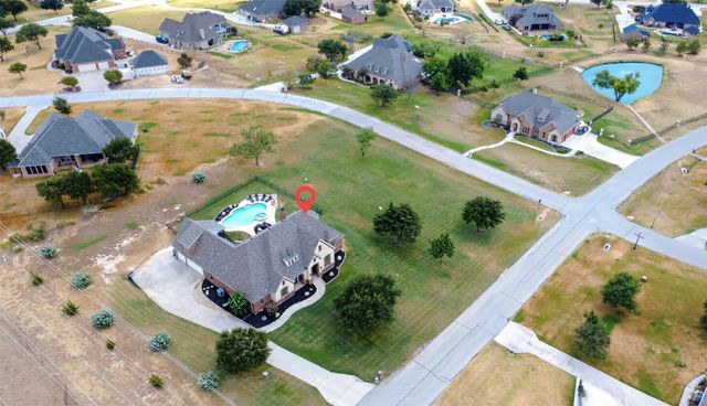 9900 Harbour View Lane, Fort Worth, TX 76179