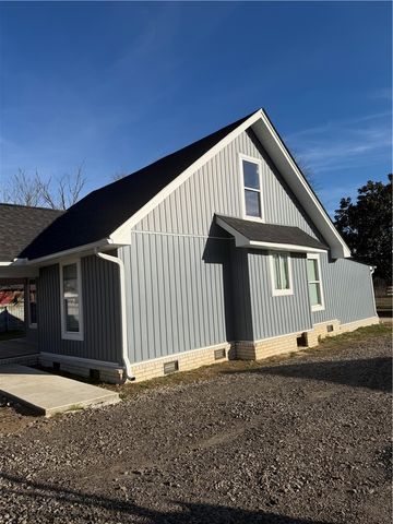 703 NW 1st Street, Atkins, AR 72823