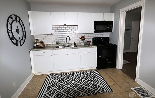 4619 W 2nd Street, Dayton, OH 45417