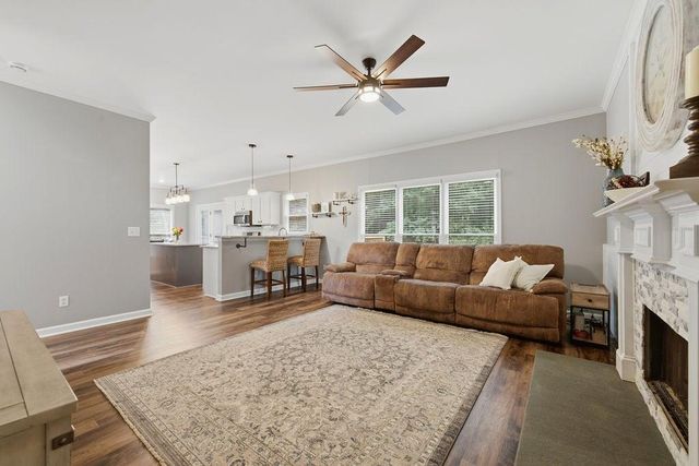 1938 Greensferry Glen, Lawrenceville, GA 30043