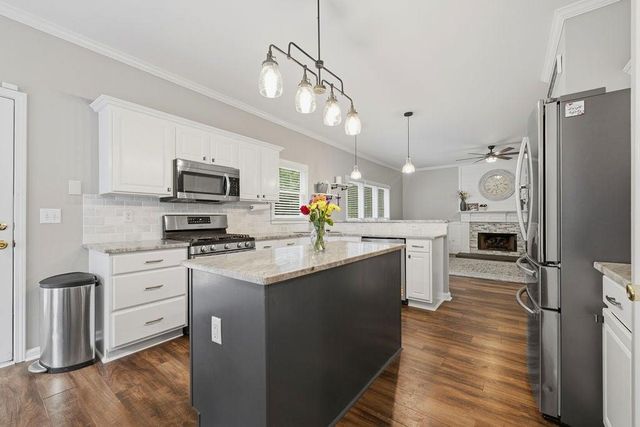 1938 Greensferry Glen, Lawrenceville, GA 30043
