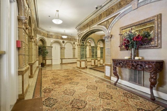 4 Charlesgate East 603, Boston, MA 02215