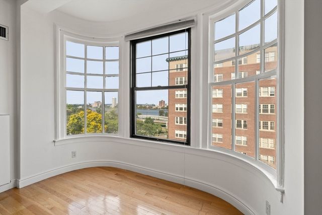4 Charlesgate East 603, Boston, MA 02215