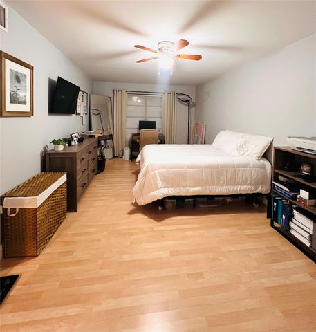 9875 Pineapple Tree Drive 207, Boynton Beach, FL 33436