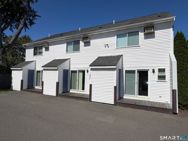 34 James Street B, Danbury, CT 06810