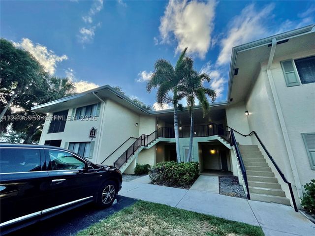 2550 SW 18th Ter 1405, Fort Lauderdale, FL 33315