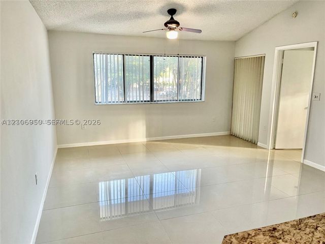 2550 SW 18th Ter 1405, Fort Lauderdale, FL 33315