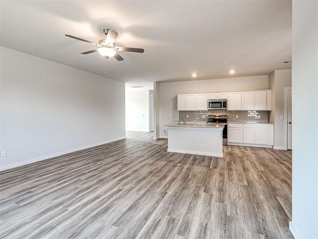 504 Cumberland Drive, Guthrie, OK 73044