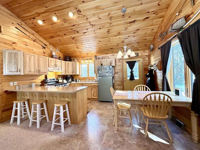 N11914 ORIOLE LANE, Elcho, WI 54428
