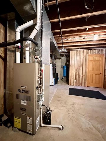 N11914 ORIOLE LANE, Elcho, WI 54428